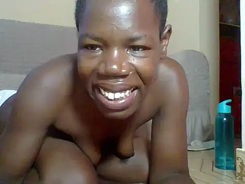 Chatroom XXX en direct de Blacksexyqueen24