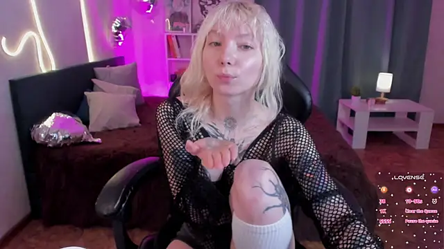 tattoo_art_baby's Live XXX Chat