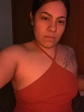SmokyDee Adlı Modelin Canlı Sohbet Odası
