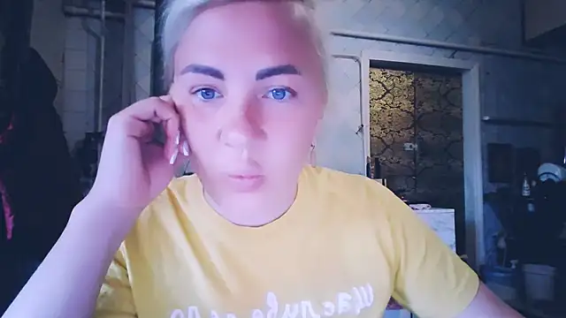 EmmaCat_'s Live XXX Chat