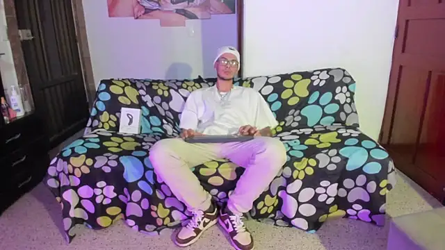 Vlad__night Webcam Show