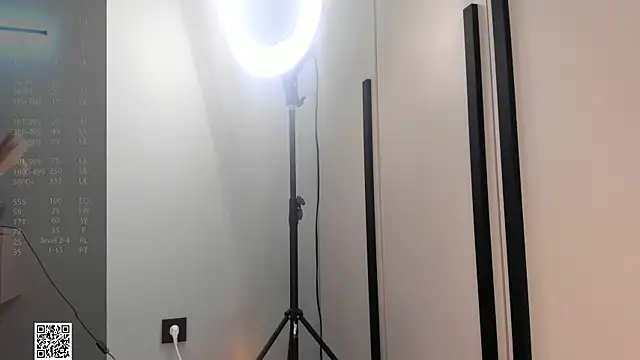 LubaStadt Adlı Modelin Canlı XXX Sohbeti