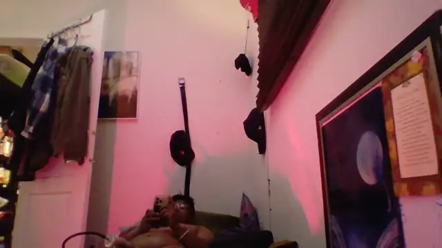 MrCleangreyxtc Show in webcam