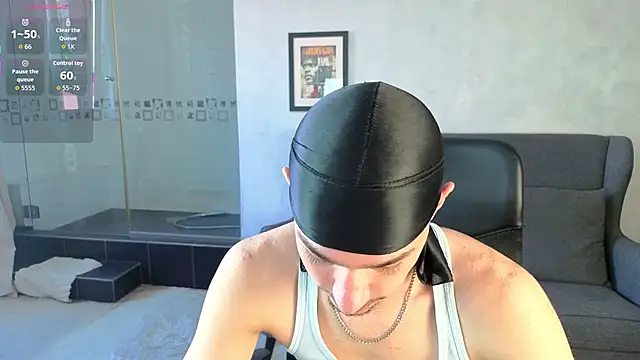 XXX chat uživo modela KaydenDrew