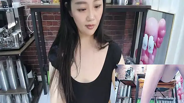 Czat XXX na żywo – Latte-01