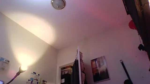 MrCleangreyxtc Show in webcam