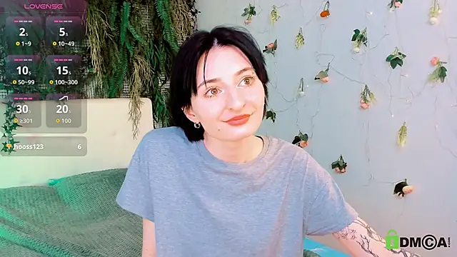 Kira__Cutie's Live XXX Chat