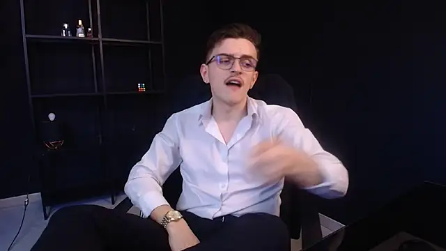 FelixStarkk 现场XXX聊天