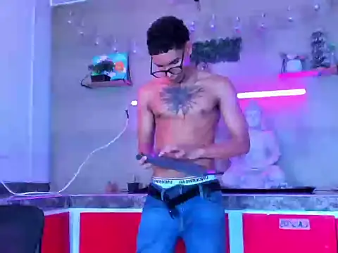 Chat XXX ao vivo de kai_storm77