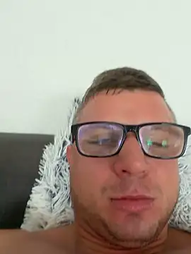 PolishBoy1995's Webcam Show