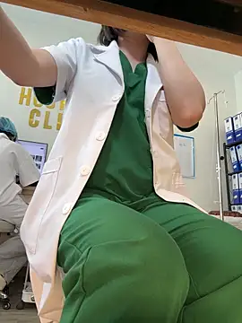 secretly_masturbating 网络视讯表演