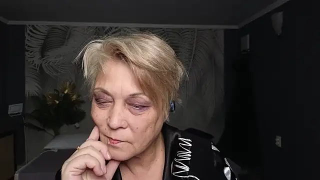 Chat +18 de Tessa_Tidal ao vivo