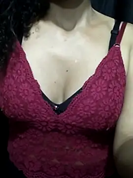 kiara-belle's Live XXX Chat