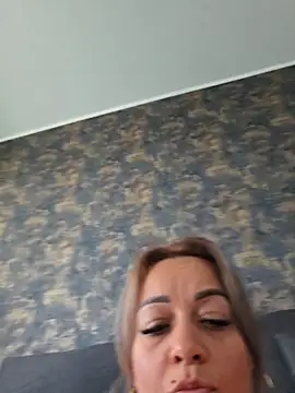 RuxyHuge42ETT's Webcam Show