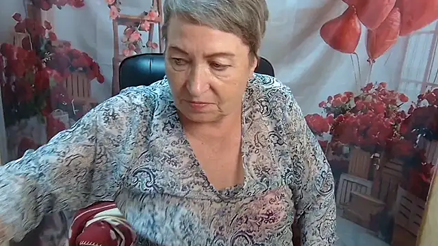 Chat +18 de OlgaLuck ao vivo