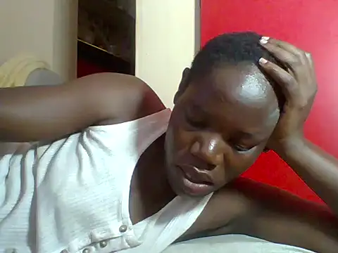 Chatroom XXX en direct de Blacksexyqueen24