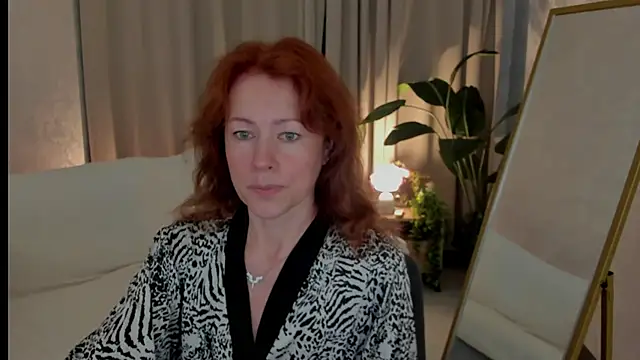 LeticiaRomano's Live XXX Chat