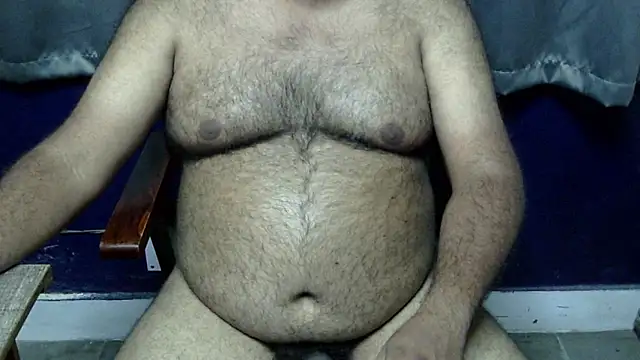 hairysubcub_70n Webbikameraesitys