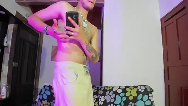 Vlad__night – webcam-show