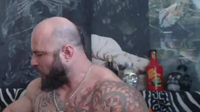 viking_30 Chat XXX in diretta