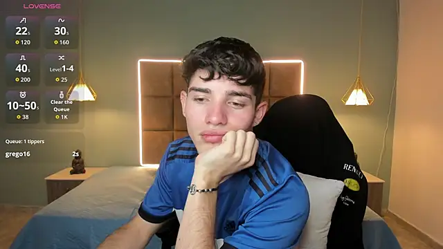 AlejooTwink Live XXX Chat