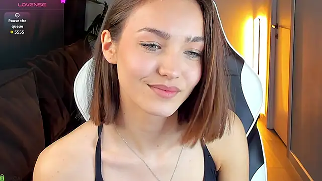 دردشة Leslie_Scott الجنسية المباشرة