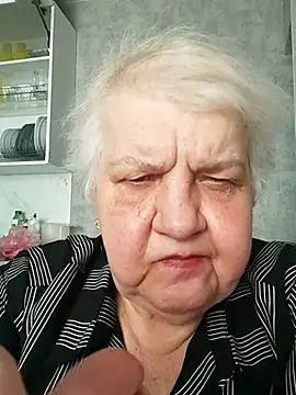 HapinessLovee Adlı Modelin Canlı XXX Sohbeti