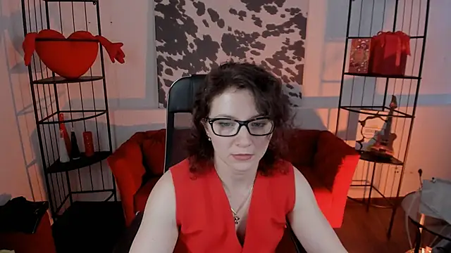 AureliaGleam's Live XXX Chat