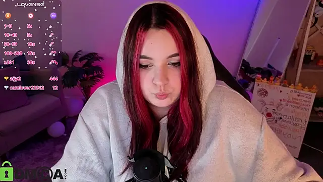 Mia_R0ss Adlı Modelin Canlı XXX Sohbeti
