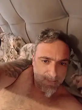 Show modela wifesfuckerpu na web-kameri