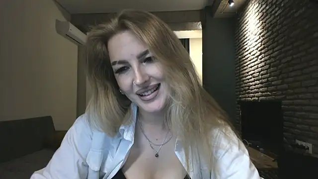 fifteenpoem's Live XXX Chat