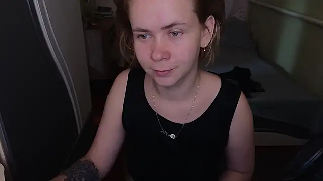 Riley_Roo élő XXX-chatje