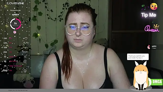 Chat +18 de Alicia_love00 ao vivo