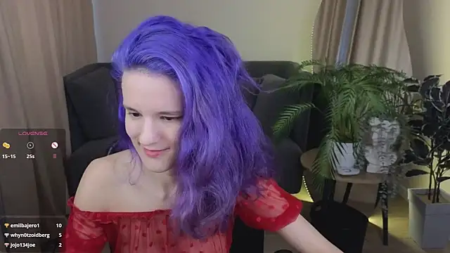 AuraLaunni's Live XXX Chat