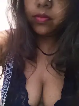 Miss_kirtii's Live XXX Chat