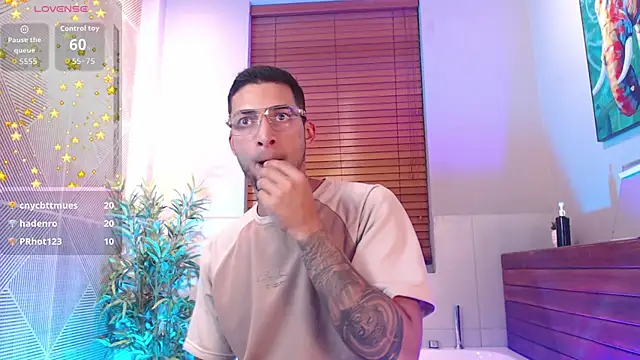 DrakeNeumann Webcam Show