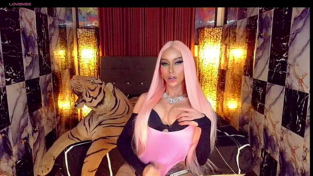 SeductiveSamanthaTS webcam show