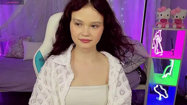 EmilyChaves 现场XXX聊天