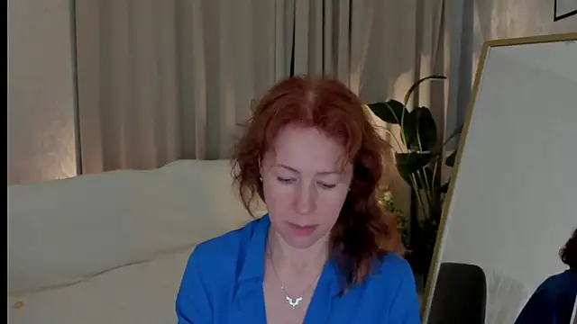 LeticiaRomano Adlı Modelin Canlı XXX Sohbeti