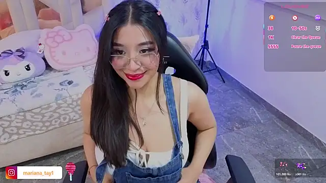 Chat XXX en directo de MARIANA_TAY1