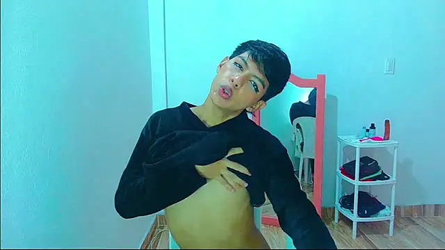 Webkamerová show phuwin_bj