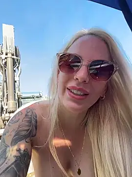 June695_ Chat XXX live