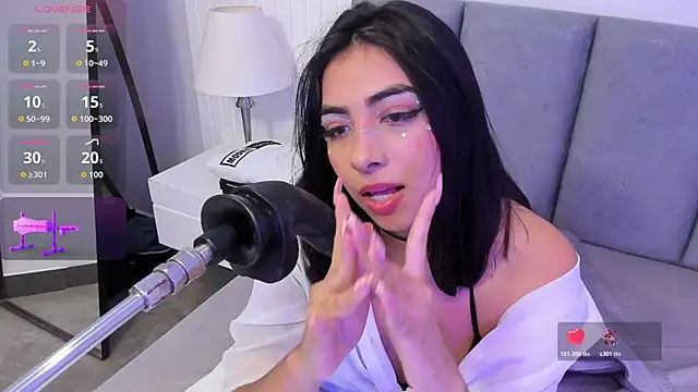 cherry_skinny_'s Live XXX Chat