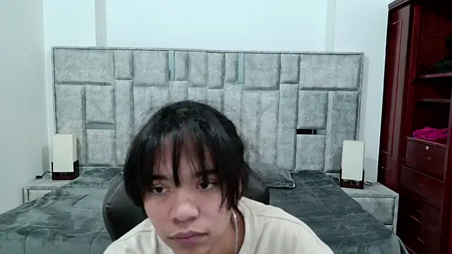 laureentt_ Chat XXX live