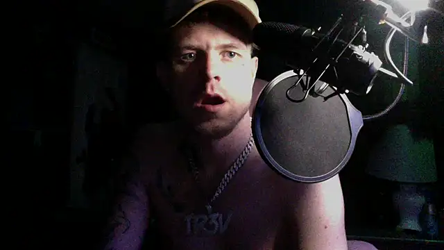 Chat XXX en directo de traejddd