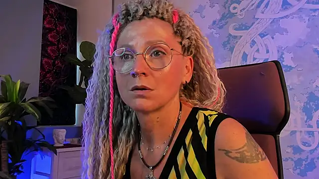 UmaSpace Chat XXX live