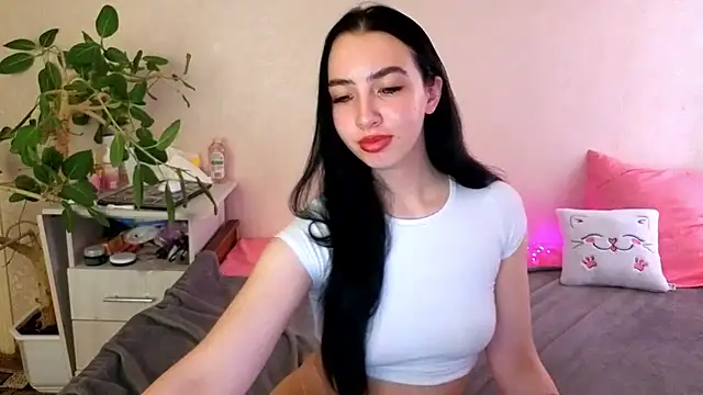 Chat +18 de WildKittenX_ ao vivo