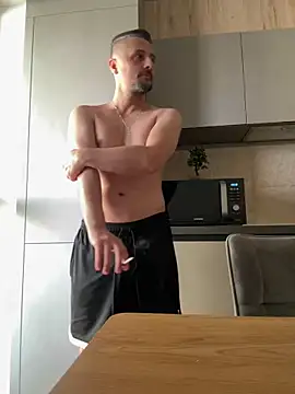 InsaneMatttn Live XXX chat