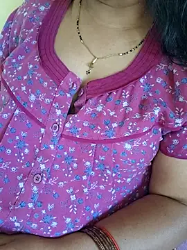 PayalSharmahot143's Live Chat Room