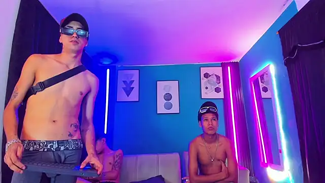 PharaohHeat_'s Live XXX Chat